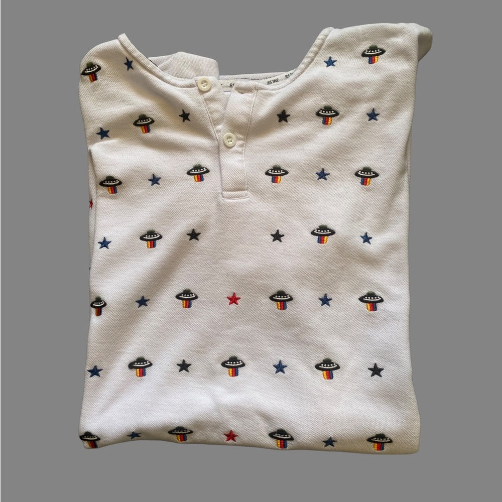 RS1NE mens UFO & Stars T-shirt / crew neck polo Size Medium